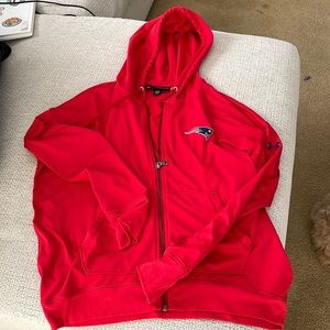 Excellent condition Red UA sz small loose patriots zip up